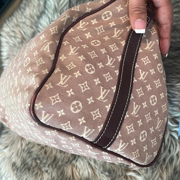 Authentic Louis Vuitton shoulder bag - Picture 9 of 11